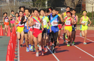 駅伝大会の参加者たち（提供写真）