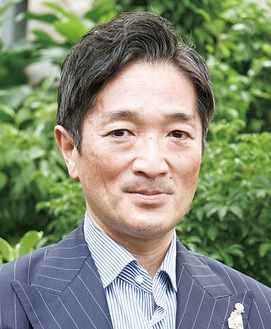 米山由幸さん（54）29代会長(有)ヨネヤマプランテイション代表取締役