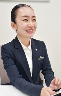 店長の栗山さんは必要な知識と技能を備えた認定補聴器技能者