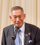 あいさつする村田会長