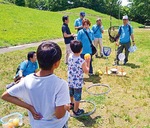 公園ではゲームなどで多世代交流