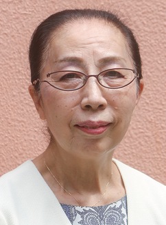 横手美枝子会長