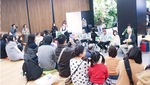 ５か国語で読む｢はらぺこあおむし｣