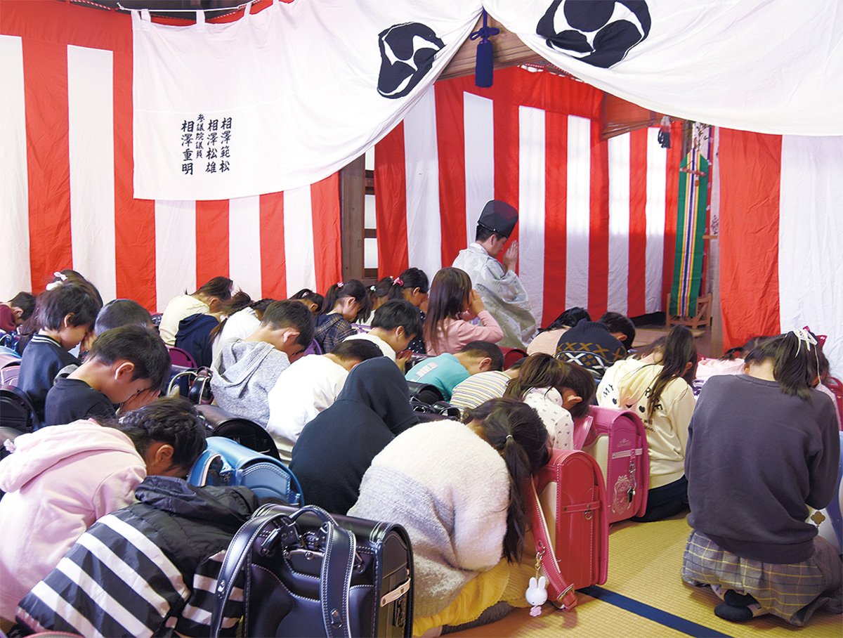 熊野神社 ケガ病気なく通って ランドセルお祓い式 瀬谷区 タウンニュース