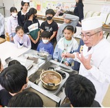 地元食材で｢スーパー給食｣