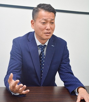 屋根修理・塗装業者の訪問営業について語る一澤さん