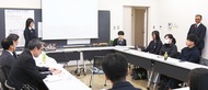 県内高校生が討論会