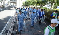 横浜マラソンのコース沿道をきれいに