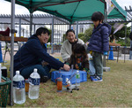 関東学院大学堀田研究室は水素の力でロケットを飛ばす実験を実施