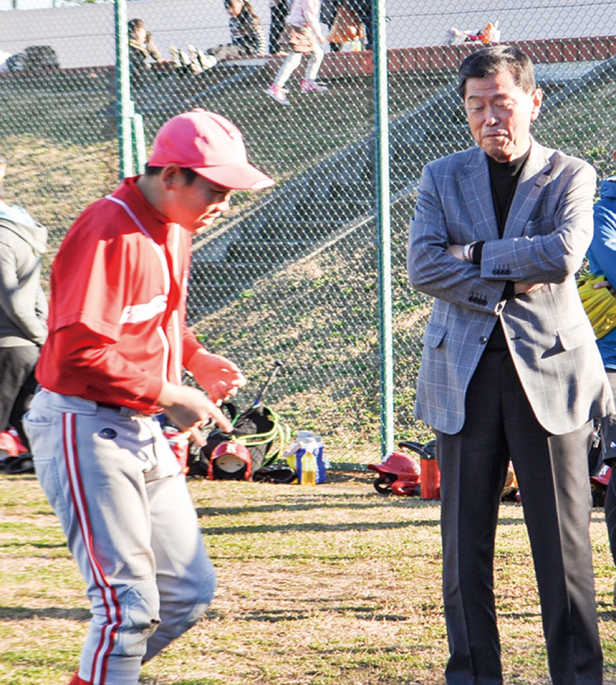 横浜・渡辺元監督が野球教室