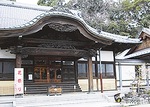 吉良氏の供養塔がある勝國寺