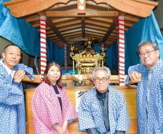 支援を呼びかける東寺尾こども神輿保存会のメンバー