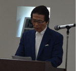 あいさつする赤川会長