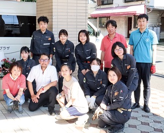 福島代表（前列左から２人目）と参加したメンバーたち