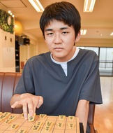 アマ棋士大会で優勝