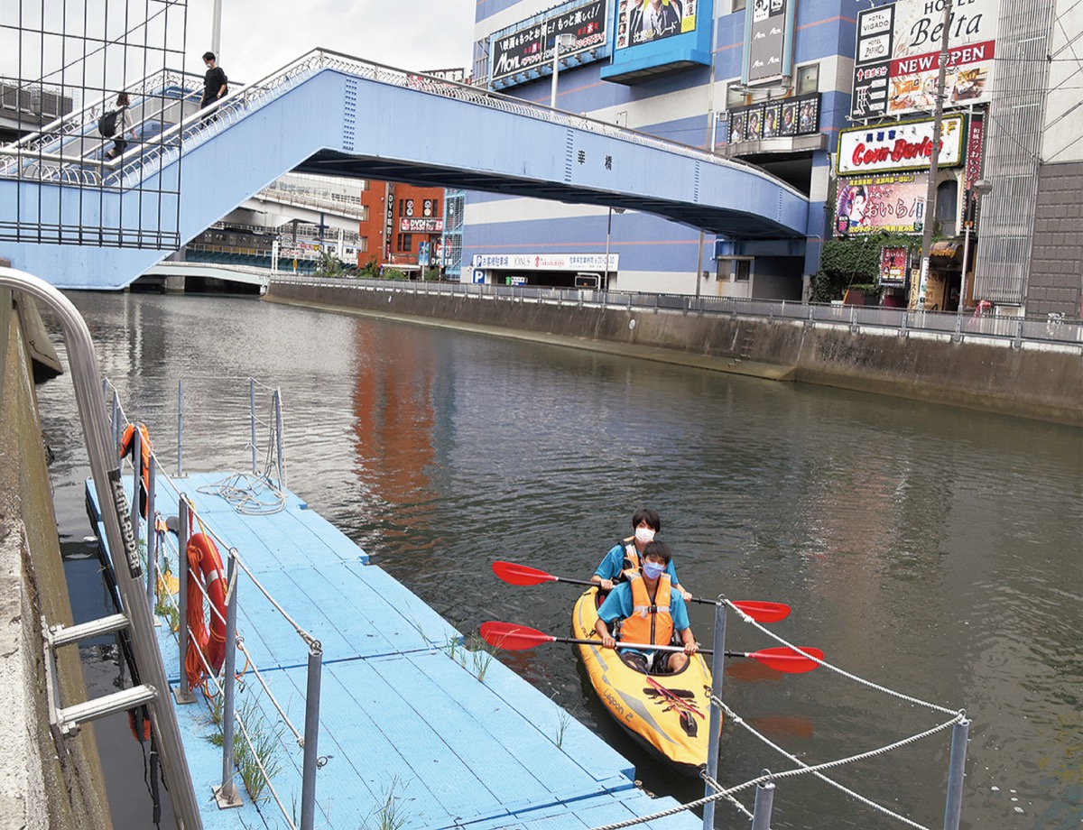 横浜駅西口 Vol.3 カヤックで水辺のごみ拾い 拠点として生きる”ＦＰ