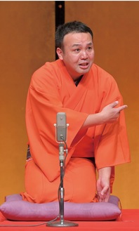 出演者の風林亭飴治郎さん