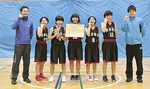 女子の部優勝、菅中学校のメンバー