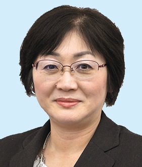 布施初子氏