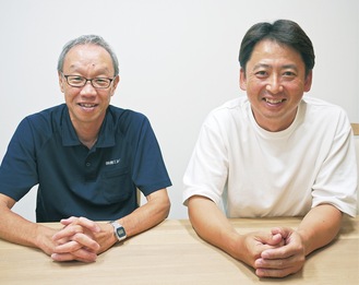 講演する井上さん（左）と中山社長