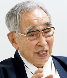 行徳哲男氏