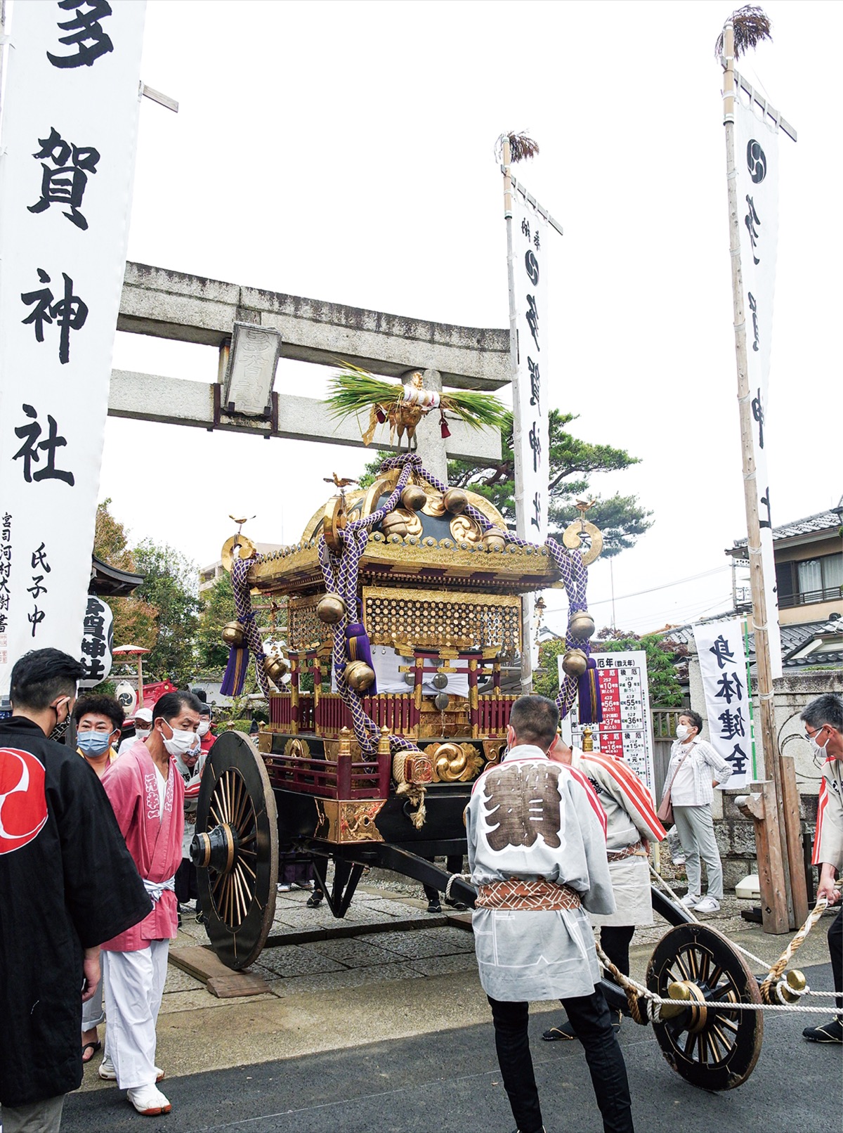 多賀神社 ｢千貫みこし｣３年ぶり巡行 12町会の安全を祈願 | 八王子 | タウンニュース