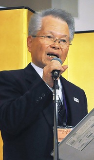 挨拶をする増田会長