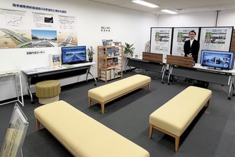 さまざまな展示がしてある｢まちづくりステーション｣