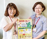 熱中症の予防を呼びかける保健師たち