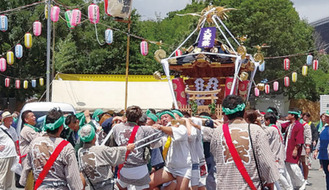 地域を盛り上げる「大塚御輿」