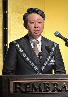 所信を表明する木村理事長