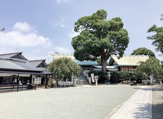 伊勢原大神宮で例大祭