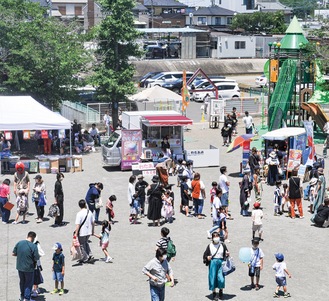 多くの来場者で賑わったふれあいイベント