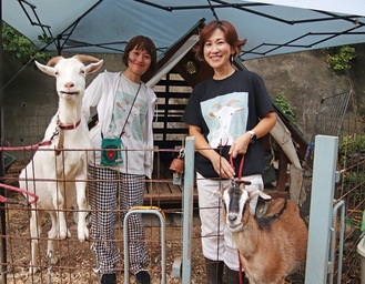 池田代表（右）と発案者の一人の窪田さん