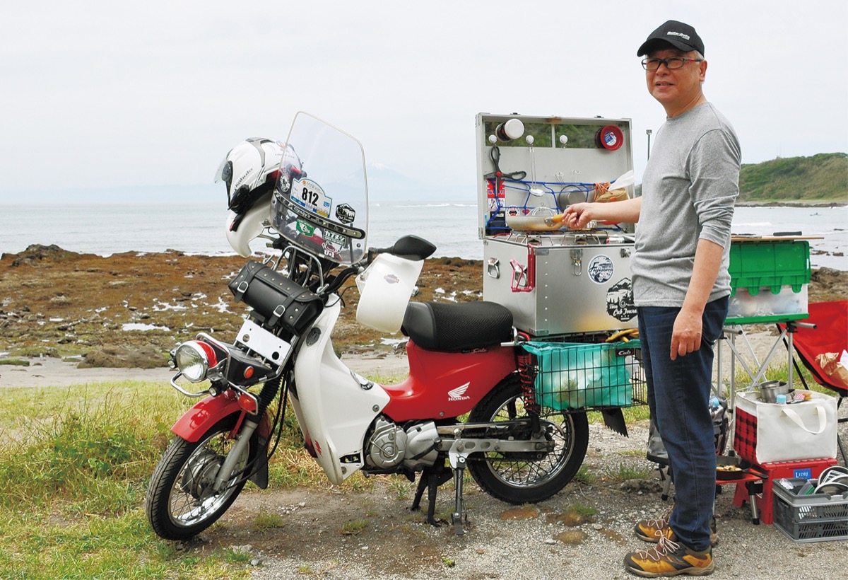 いきいきシニア 元気の源 は カブキャンプツーリングの新村真悟さん 63歳 横須賀 タウンニュース