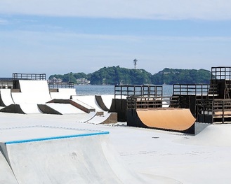 リニューアルオープンする鵠沼海浜公園のパークエリア（写真は提供）