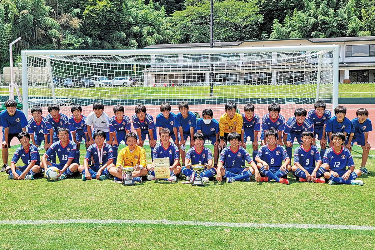 藤沢市立藤ヶ岡中学校 サッカー部 先輩の思い継ぎ 県３連覇 藤沢 タウンニュース