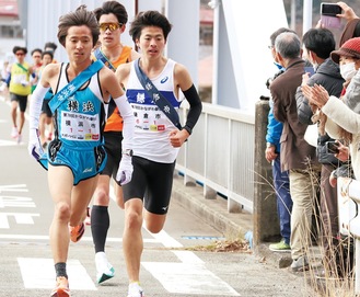 1区で鎌倉・栗原さんと横浜・児玉真輝さんが終盤まで先頭争い