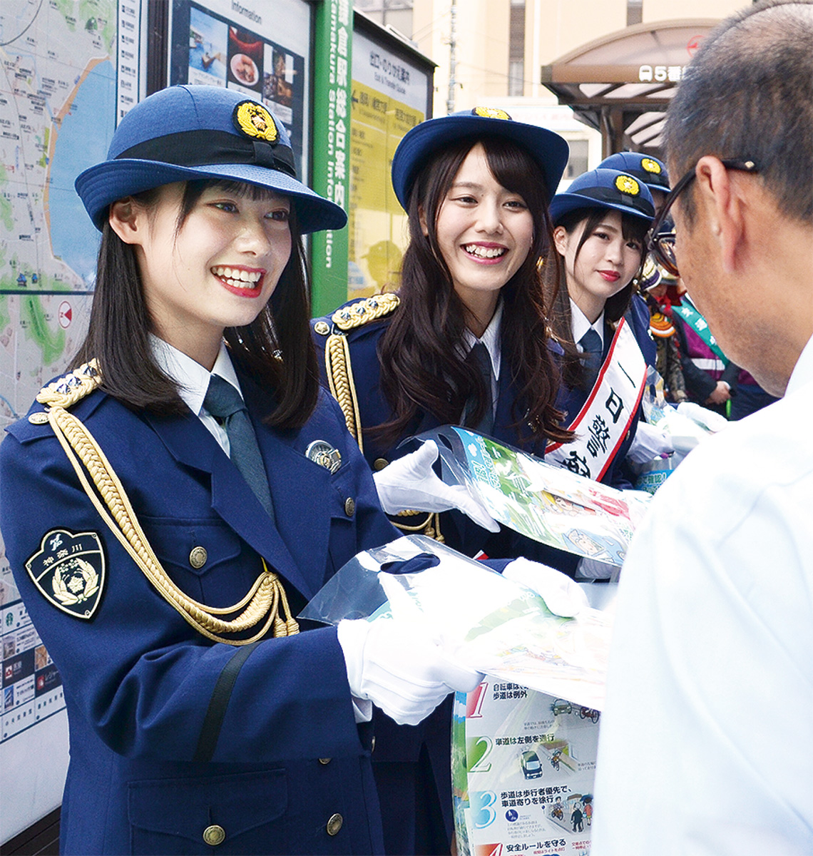 一 日 警察 署長 アイドル