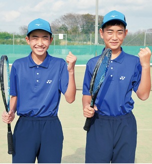 大会に向けて気合十分の松田君（左）と淵野君