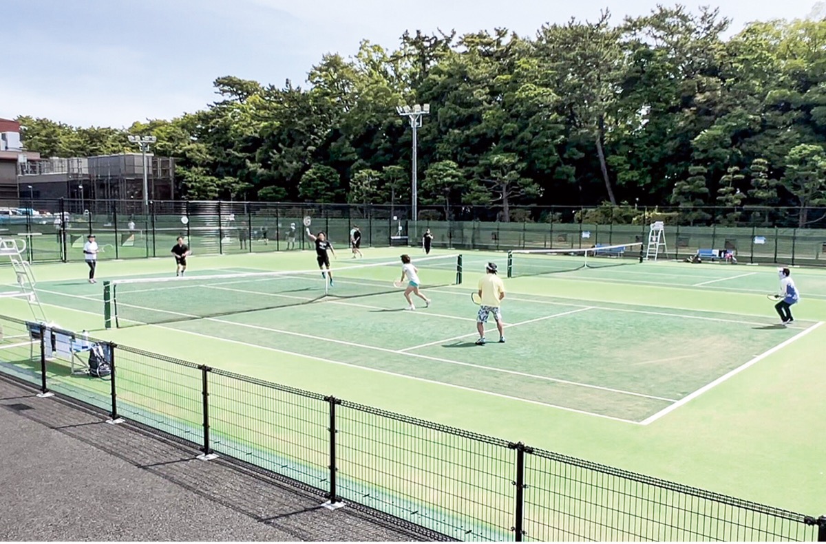 真新しいコートで160人が熱戦 町テニス協会40周年記念 | 寒川 | タウンニュース