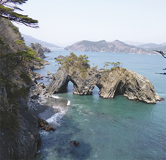 景勝地の碁石海岸／実行委提供