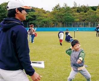 イベントでは中学生がサポート