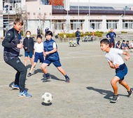 中井町の母校で授業