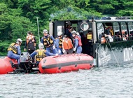 芦ノ湖で水難救助訓練