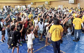 大盛況のじゃんけんぽん大会