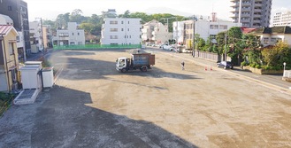 更地になった旧市民会館跡地（11月12日撮影）