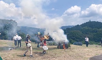 ３カ所でのろしが上がる