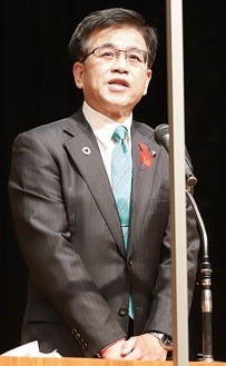 市政について語る高橋市長