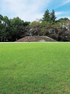 会場の「桜土手古墳公園」。雨天中止。